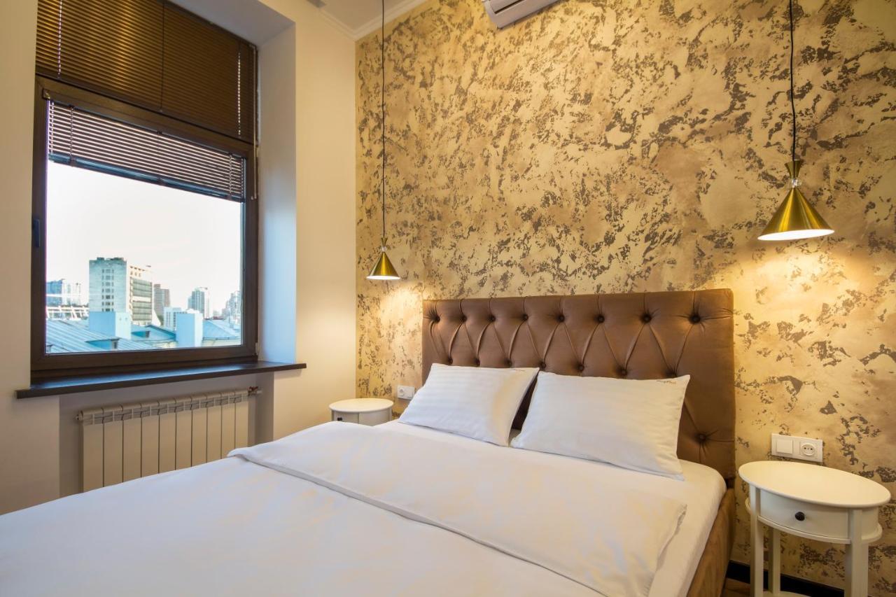 Apartments On Ploshcha Ukrainskykh Heroiv Kiev Ngoại thất bức ảnh