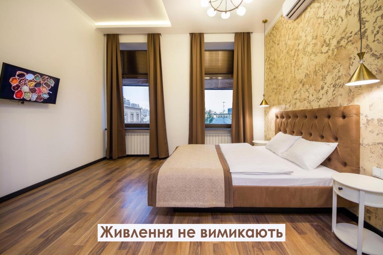 Apartments On Ploshcha Ukrainskykh Heroiv Kiev Ngoại thất bức ảnh